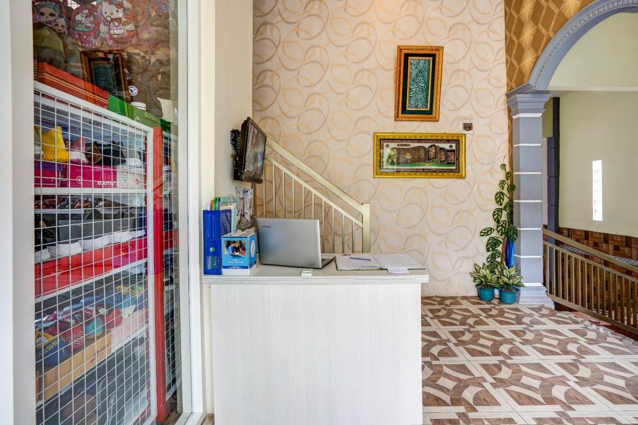 Super Oyo 90642 Lancar Homestay Syariah Tlekung Zewnętrze zdjęcie